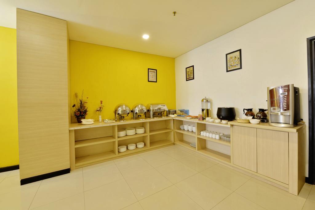Zodiak Paskal By Kagum Hotels Bandung Esterno foto